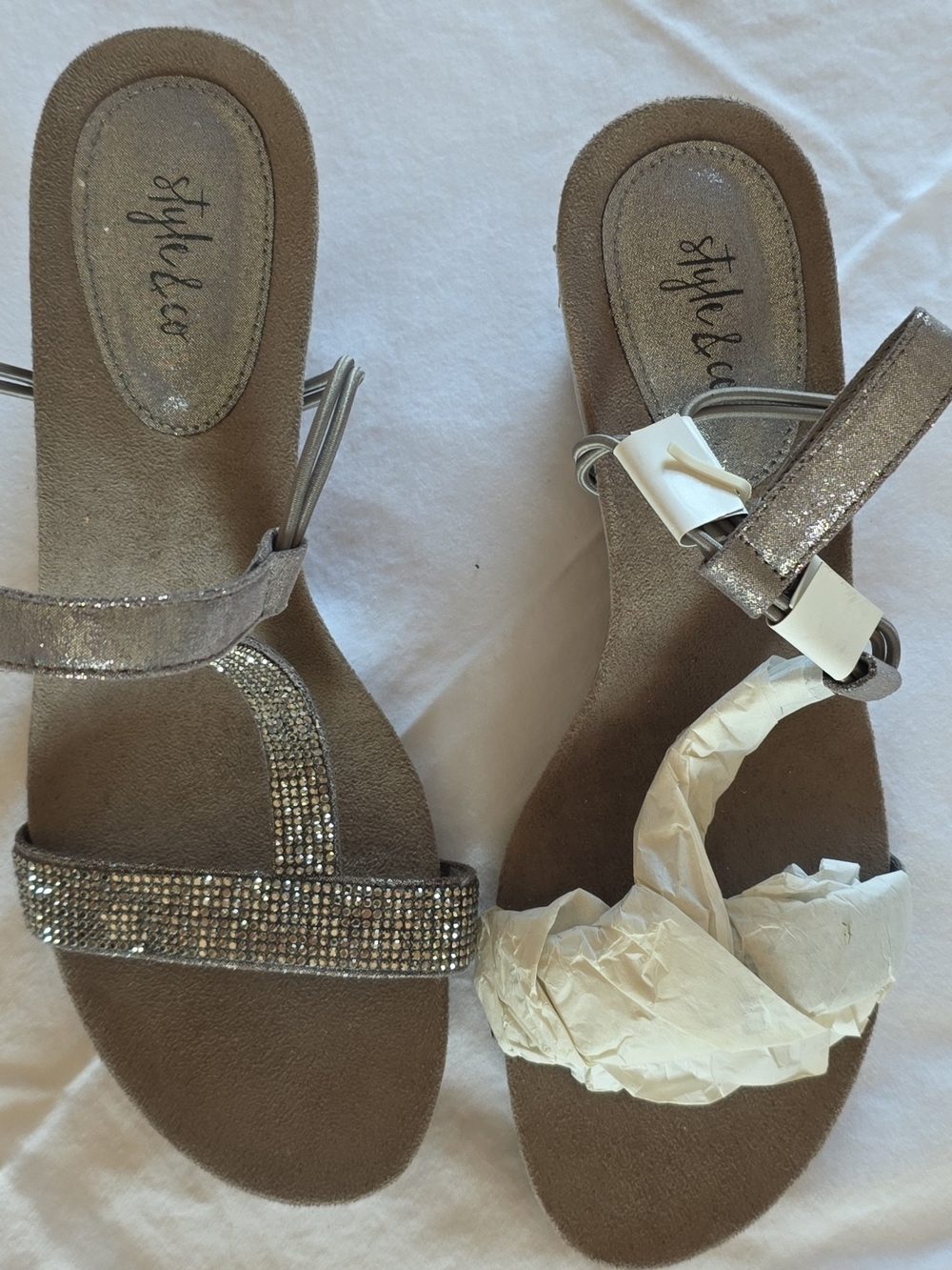 Style & Co. Silver T-Strap Wedge Sandals 7.5 NWT - Picture 5 of 6